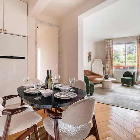 Luxury On Canal Saint Martin