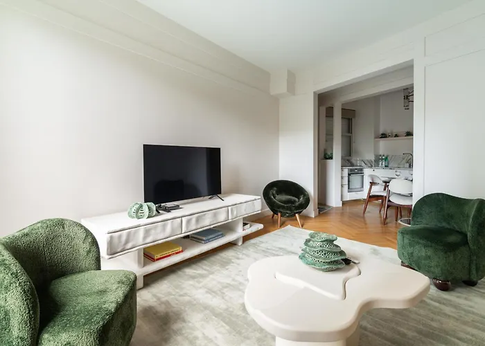 Luxury On Canal Saint Martin דירה *